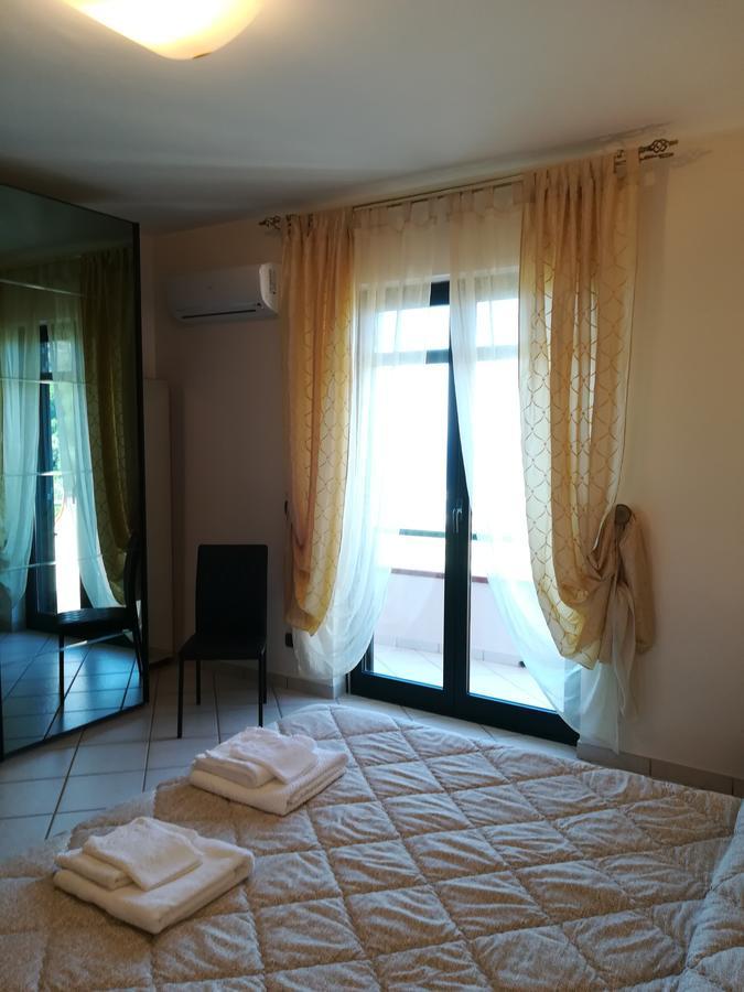 La Collina Capo D'Orlando Bed & Breakfast Exterior photo